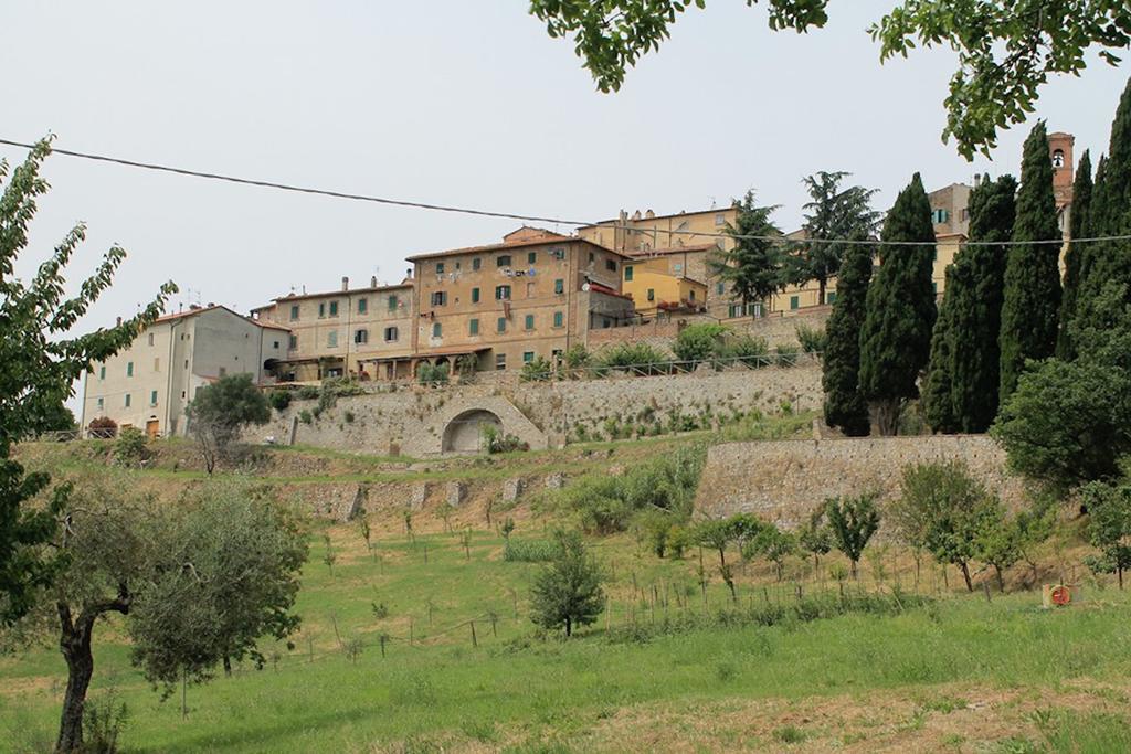 Casa Vacanze In Borgo Monteverdi Marittimo Dış mekan fotoğraf