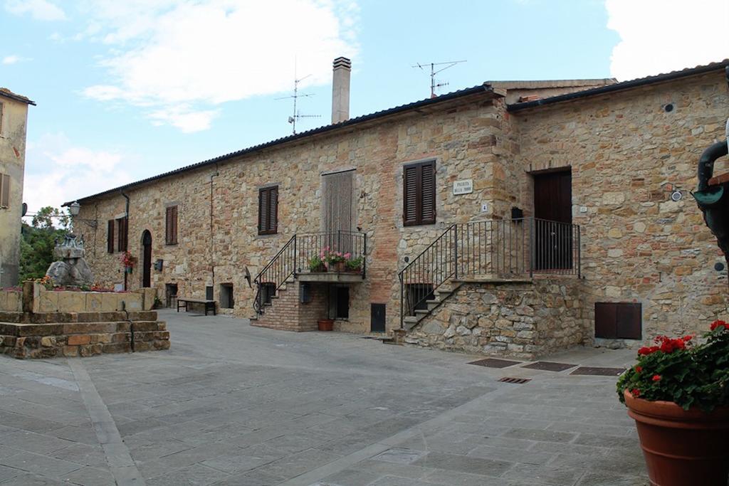 Casa Vacanze In Borgo Monteverdi Marittimo Dış mekan fotoğraf